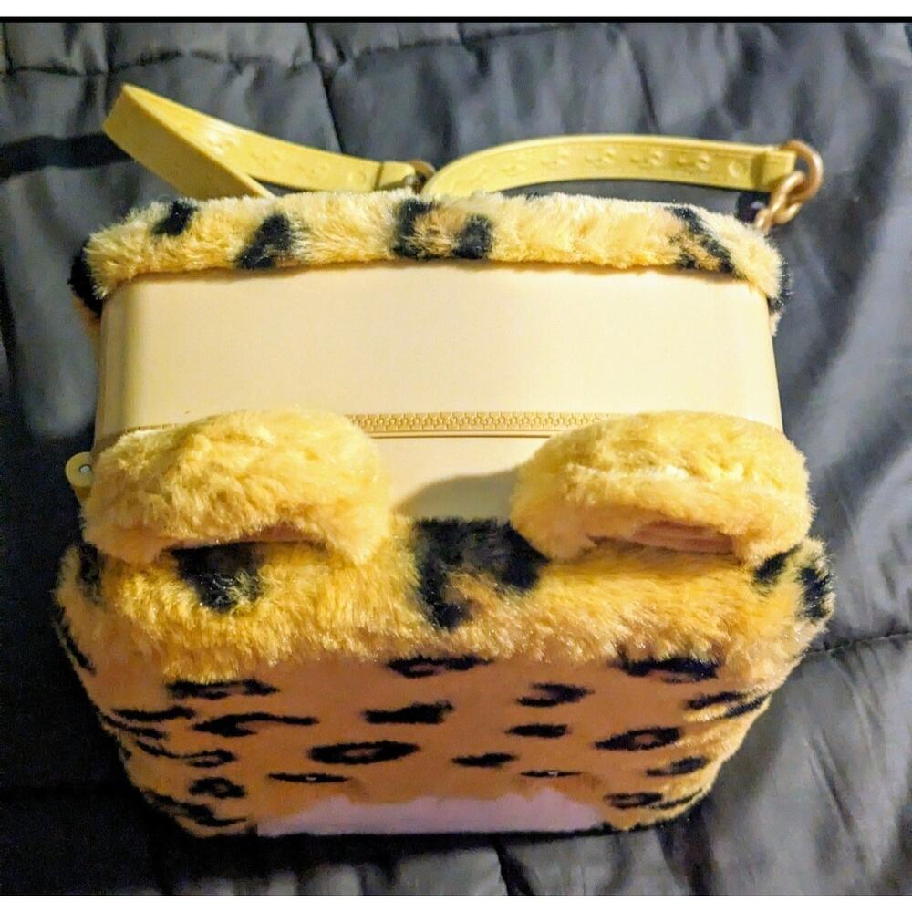 Na Na Na Surprise doll backpack bedroom playset jaguar cheetah High heel shoes - Picture 10 of 11